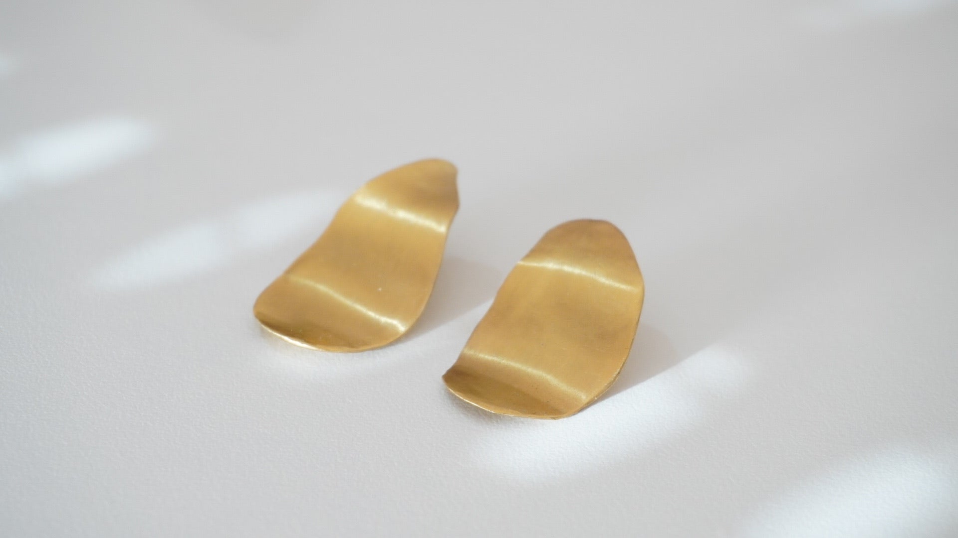 Brinco de ouro orgânico