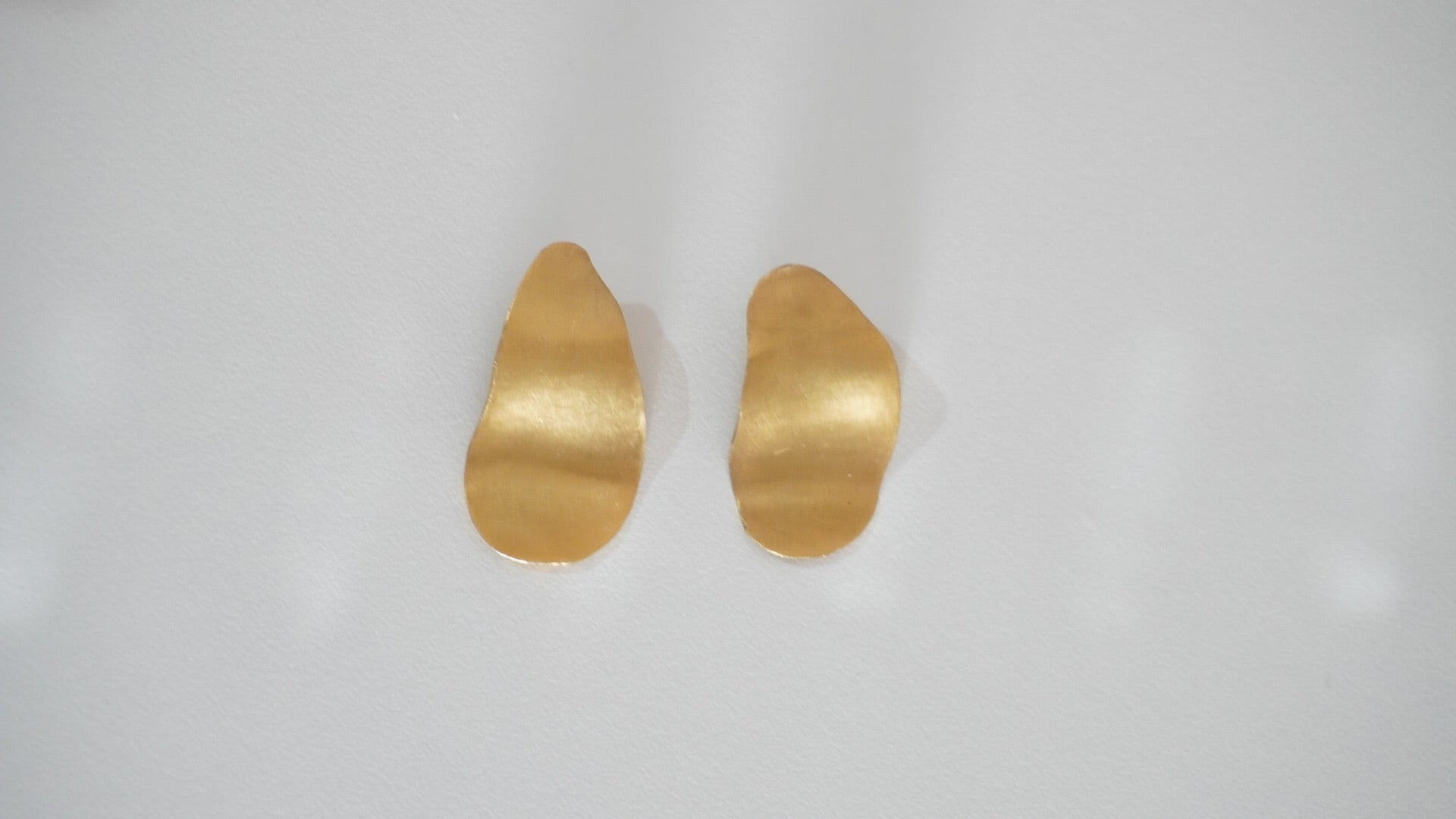 Brinco de ouro orgânico