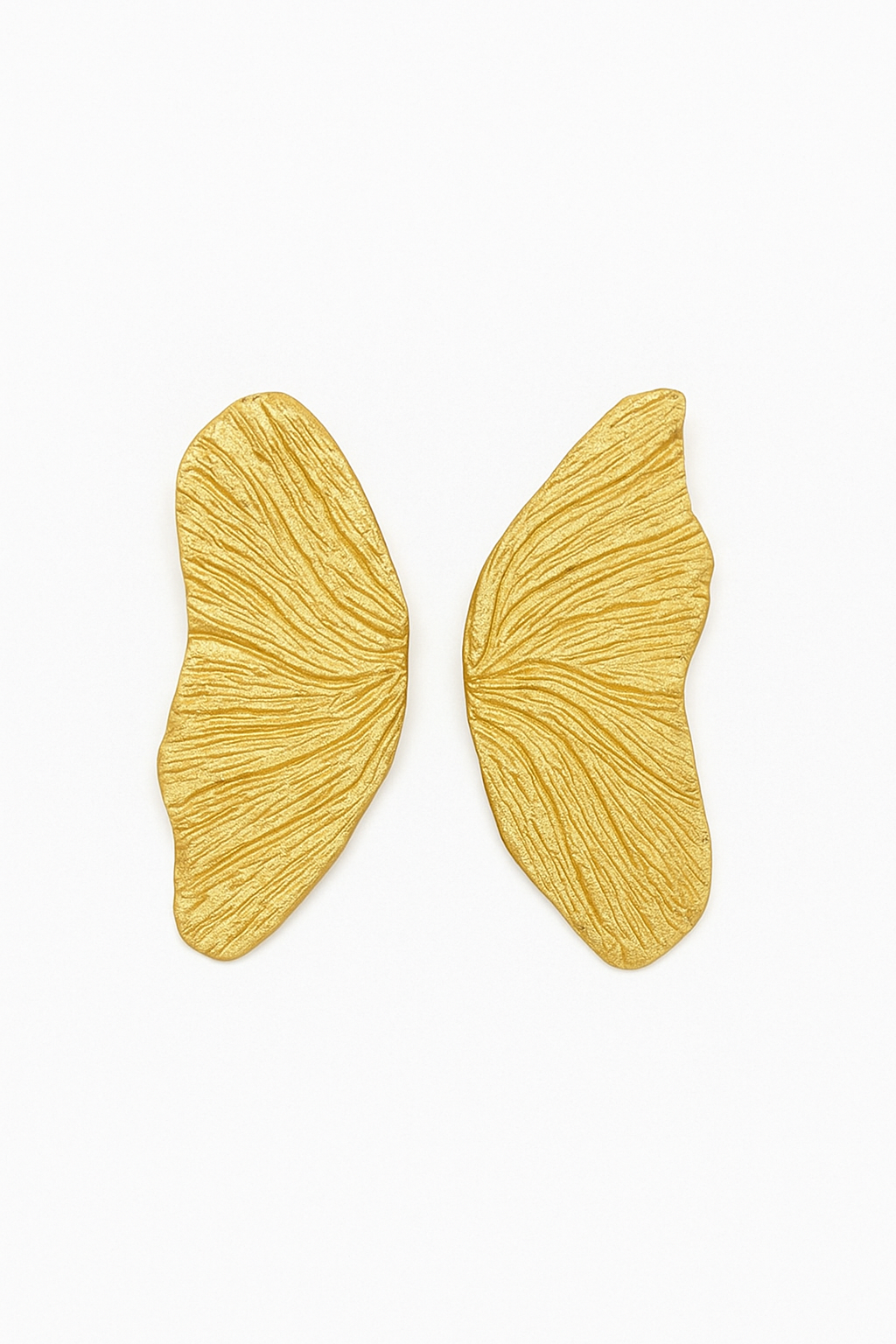 Brinco asa banho de ouro 18k com base em prata 925